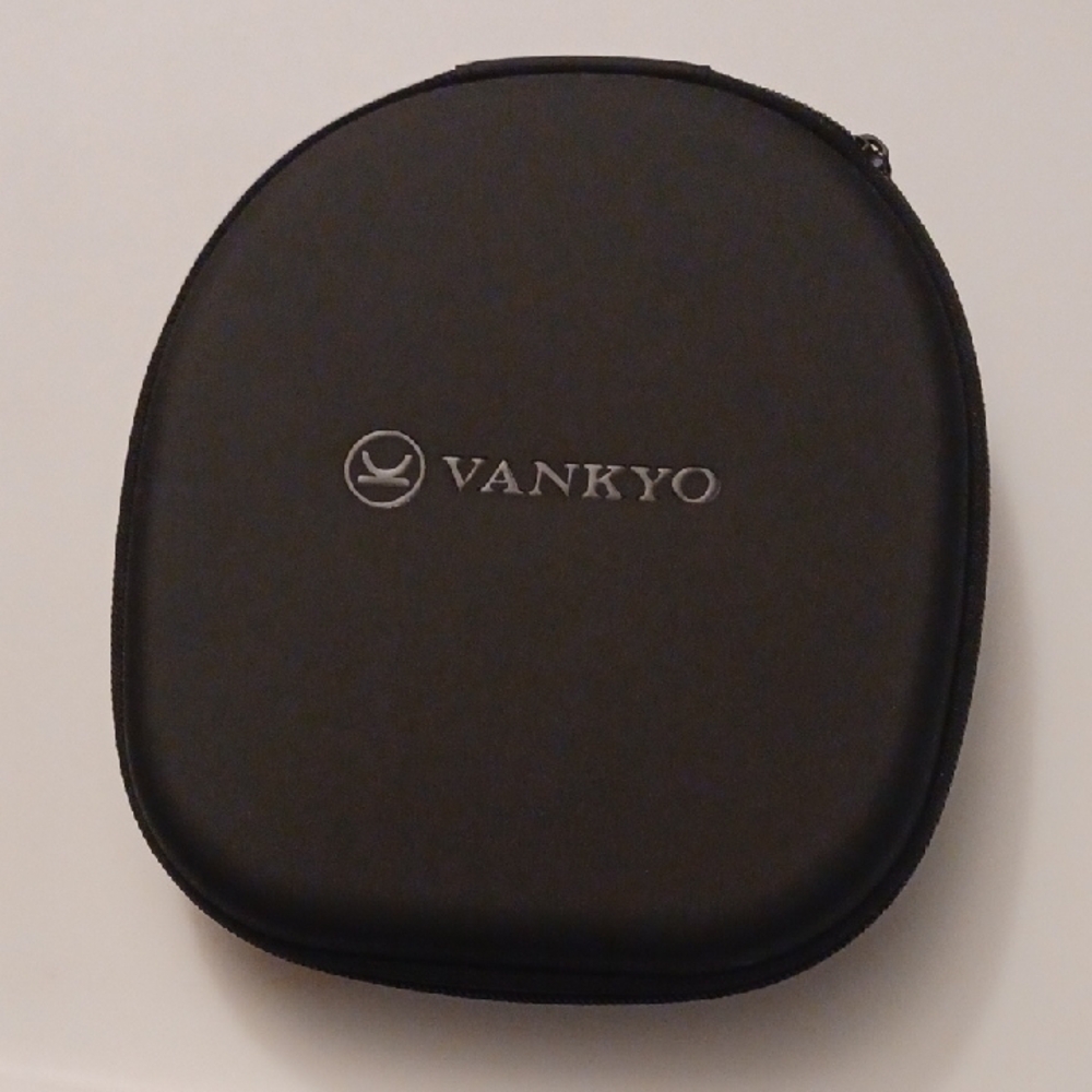 4/$40 New Vankyo Black Headphone Carrying Case
